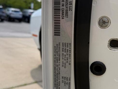 Used 2020 Dodge Challenger SXT RWD image 19