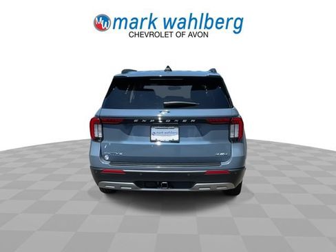 Used 2025 Ford Explorer Active w/ Active Comfort Package AWD/4WD image 7