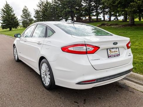 Used 2015 Ford Fusion SE w/ Equipment Group 502A FWD image 7