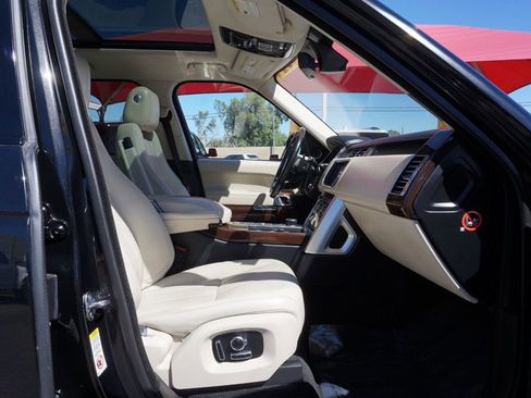 Used 2016 Land Rover Range Rover Supercharged image 22