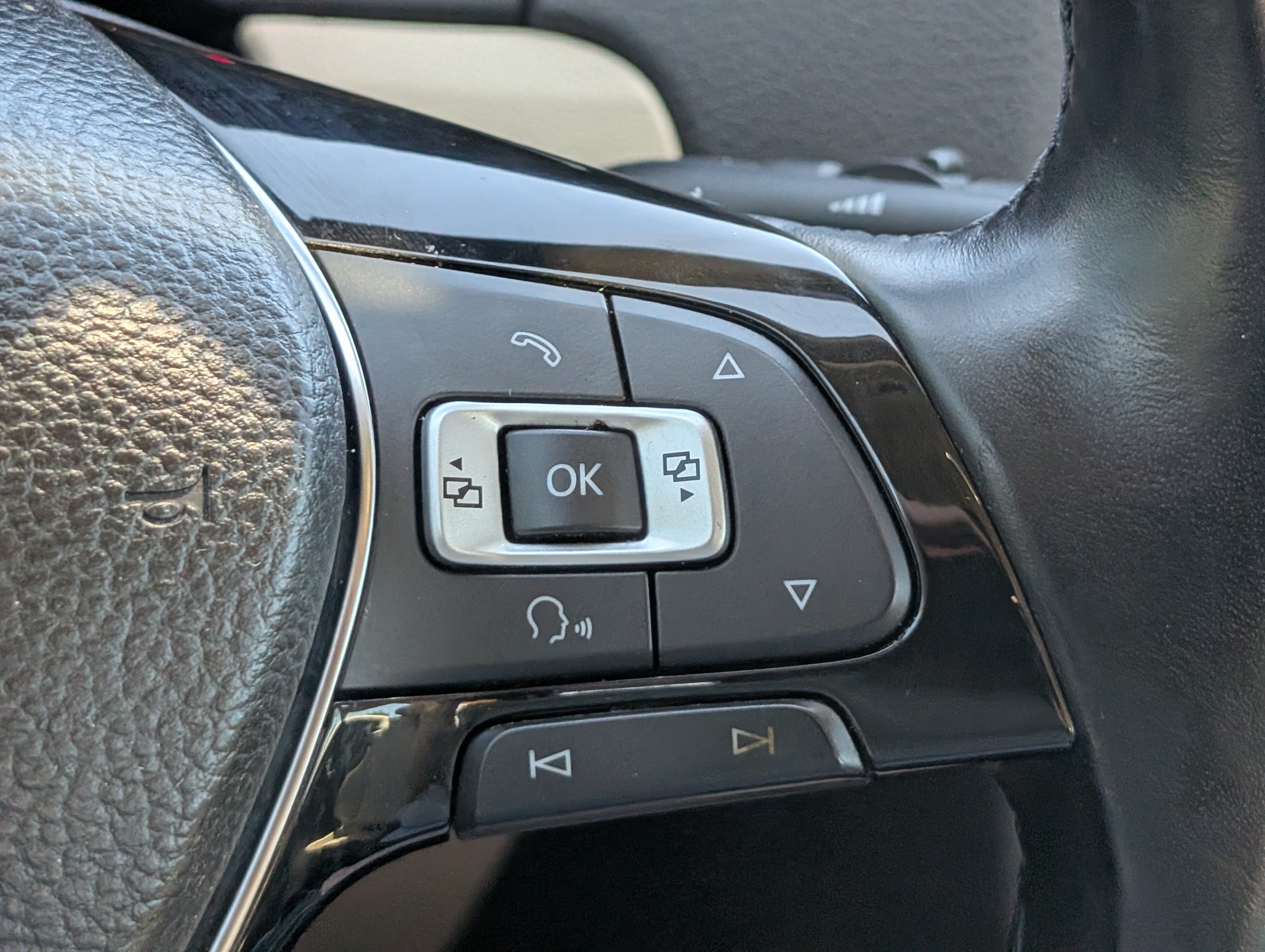 Used 2018 Volkswagen Jetta SE FWD image 21