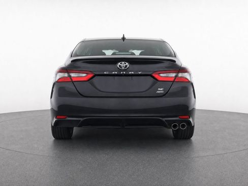 Used 2024 Toyota Camry SE w/ Cold Weather Package AWD/4WD image 4