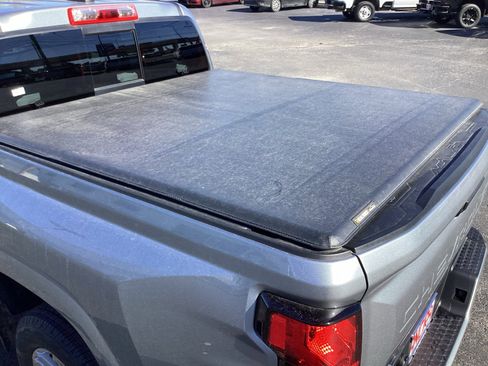 Used 2024 Chevrolet Colorado LT w/ LT Convenience Package II image 17