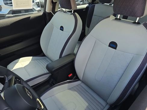 Used 2025 MINI Cooper S image 10