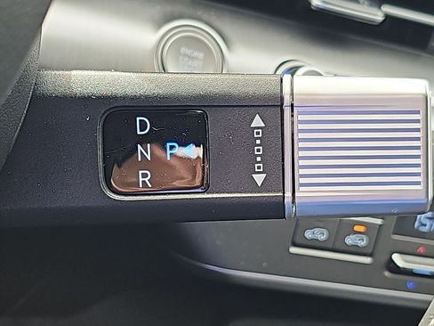 Used 2026 Hyundai Kona Limited image 26