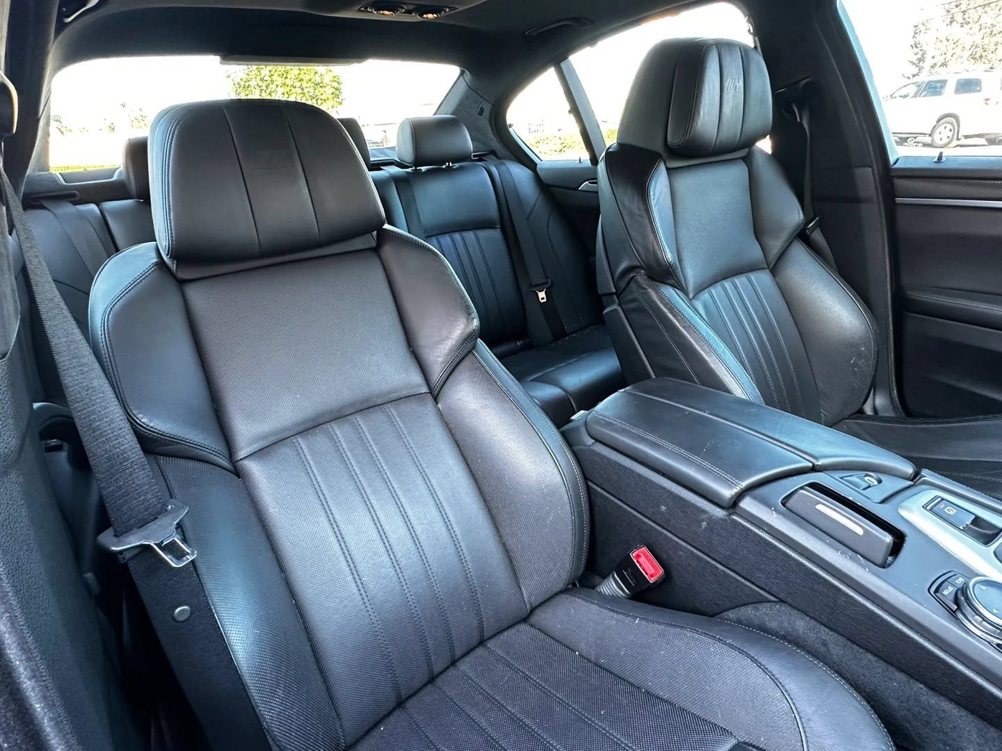 Used 2014 BMW M5 RWD image 19