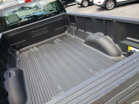 Used 2018 Ford F150 XL w/ Equipment Group 101A Mid RWD image 10