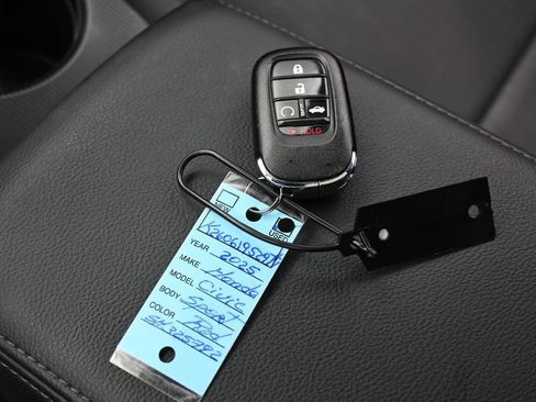 Used 2025 Honda Civic Sport image 27