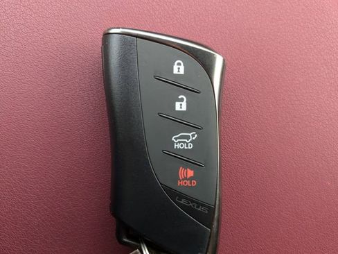 Used 2025 Lexus NX 250 FWD w/ Towing Package (2000 Lbs) image 30