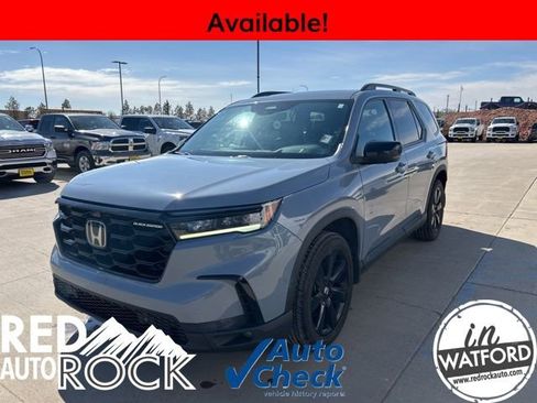 Used 2023 Honda Pilot Elite image 4