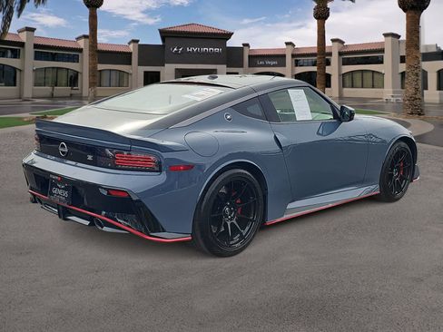 Used 2024 Nissan Z NISMO w/ Floor Mat Package RWD image 8
