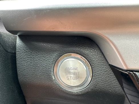 Used 2021 Kia Telluride S FWD image 14