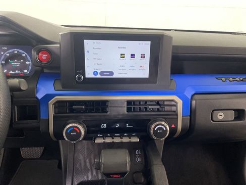 Used 2024 Toyota Tacoma TRD Off-Road AWD/4WD image 16