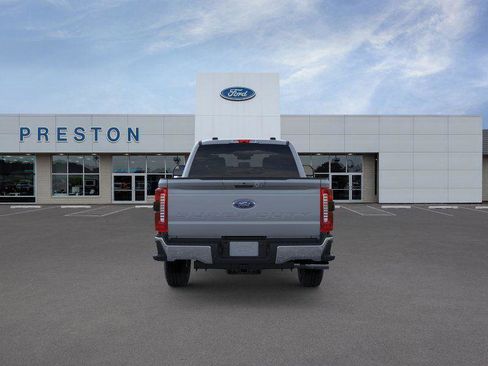 New 2026 Ford F250 Lariat w/ Chrome Package image 5