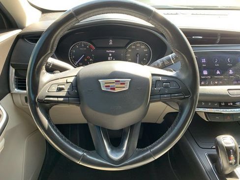 Used 2019 Cadillac XT4 Premium Luxury w/ Driver Assist Package FWD image 32