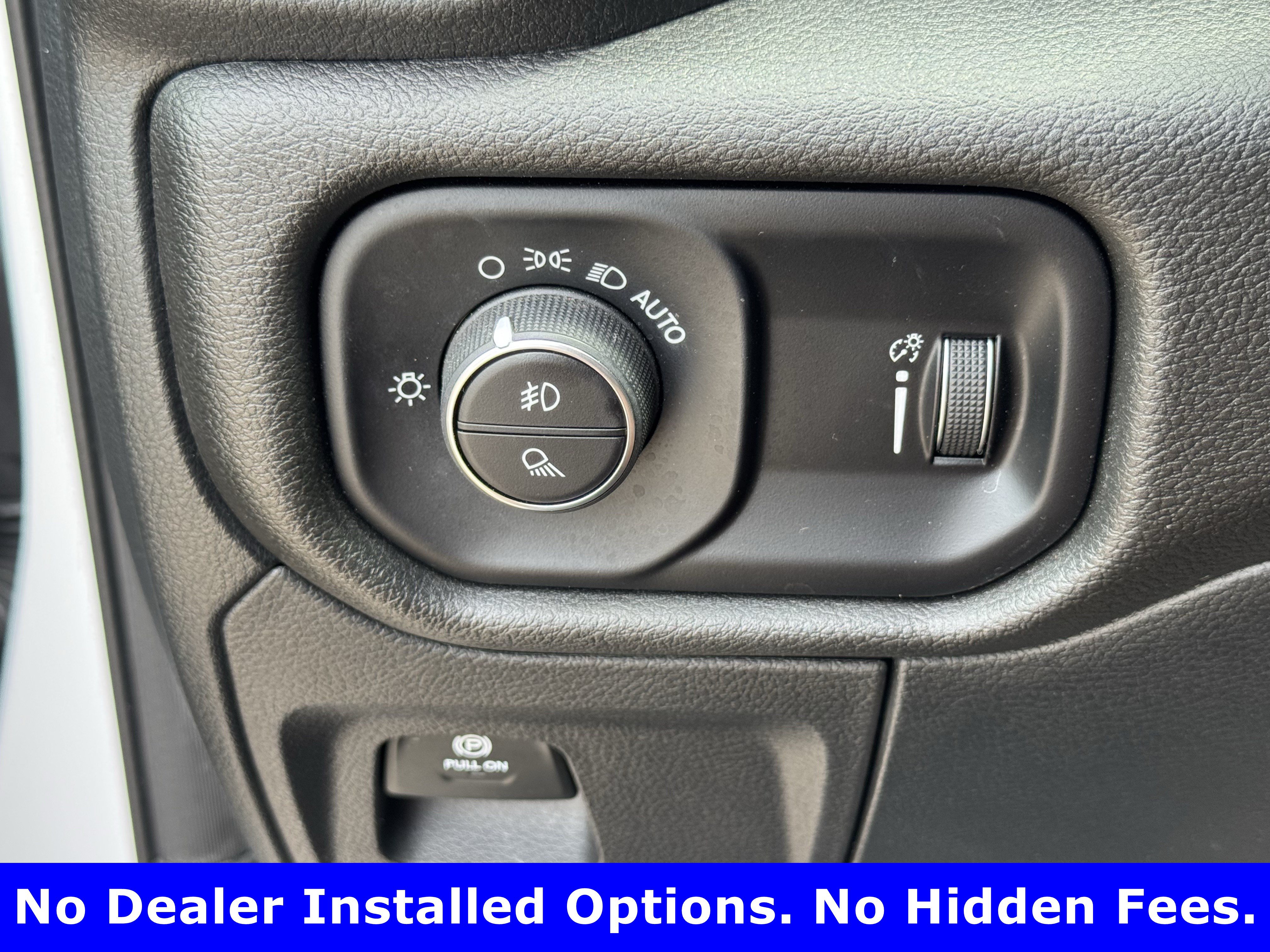 Used 2025 RAM 1500 Warlock AWD/4WD image 21