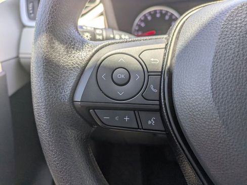 Used 2021 Toyota RAV4 XLE FWD image 24