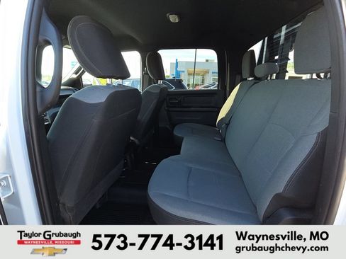 Used 2021 RAM 3500 Tradesman w/ Chrome Appearance Group AWD/4WD image 29