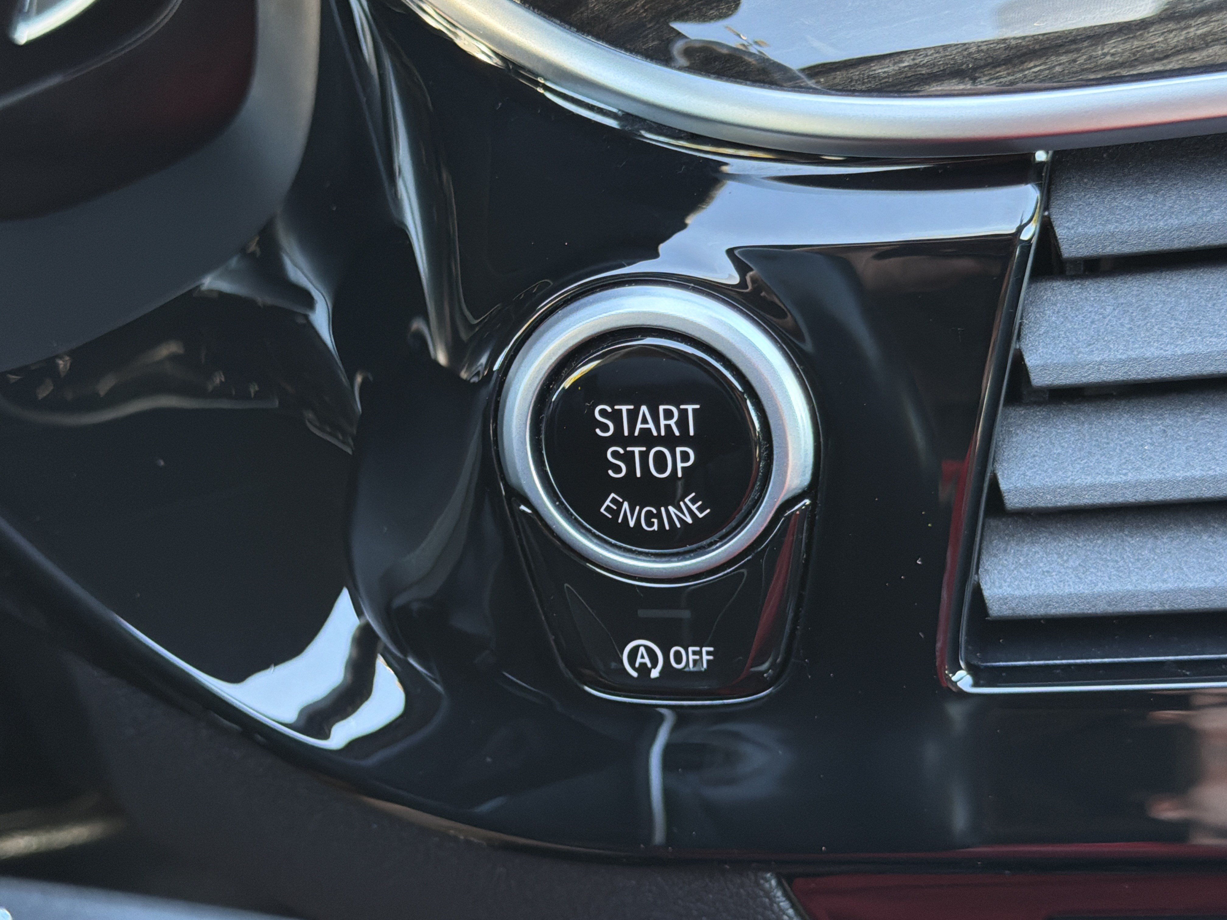 Used 2019 BMW 530i w/ Convenience Package RWD image 10