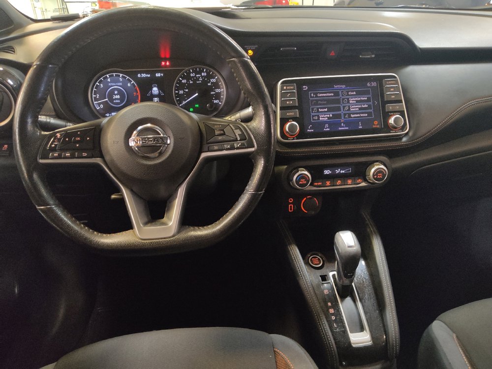 Used 2019 Nissan Kicks SR FWD image 22