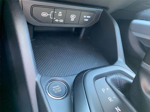 Used 2025 Kia K4 FWD image 12