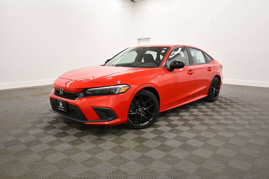 Used 2024 Honda Civic Sport image 2