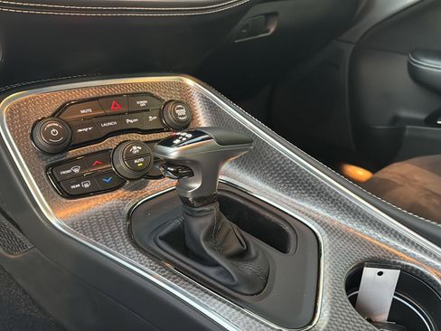 Used 2022 Dodge Challenger SRT Hellcat w/ Plus Package image 23