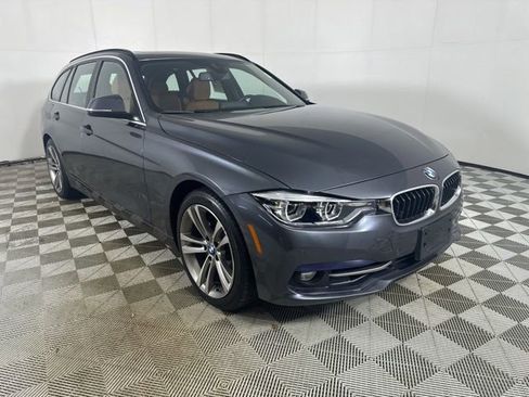 Used 2019 BMW 330i xDrive Wagon w/ Convenience Package AWD/4WD image 1