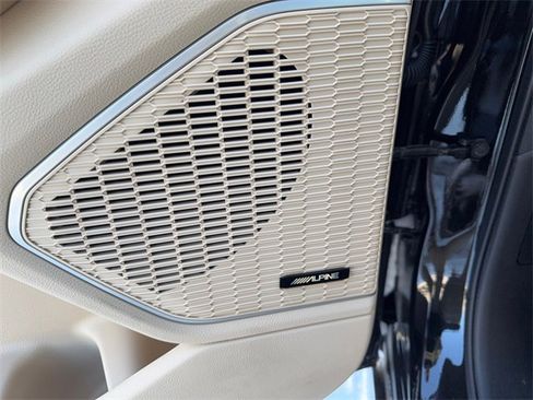 Used 2023 Jeep Grand Cherokee 4WD 4xe image 10