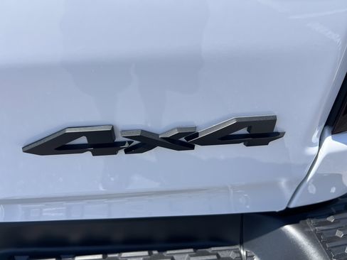 Used 2025 RAM 1500 Rebel w/ G/T Package image 9