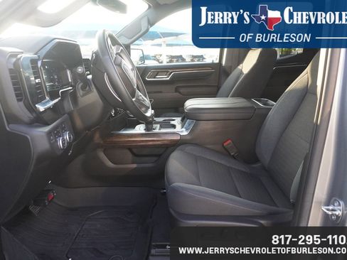 Used 2023 GMC Sierra 1500 Elevation w/ X31 Off-Road Package AWD/4WD image 7