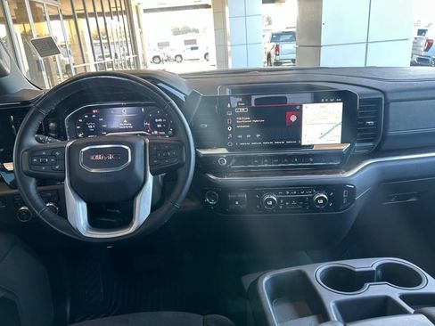 Used 2025 GMC Sierra 1500 Elevation w/ X31 Off-Road Package AWD/4WD image 14