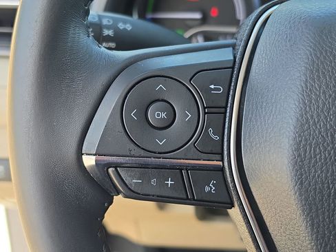 Used 2020 Toyota Camry XLE FWD image 20