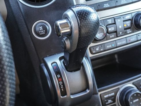 Used 2014 Honda Pilot Touring image 39