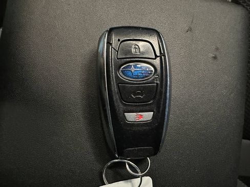 Used 2019 Subaru Forester Premium AWD/4WD image 17