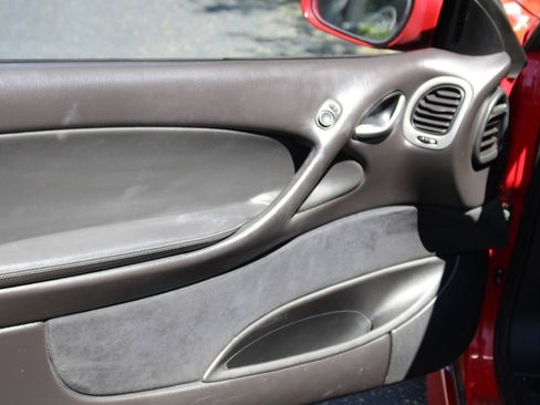 Used 2006 Pontiac GTO image 10