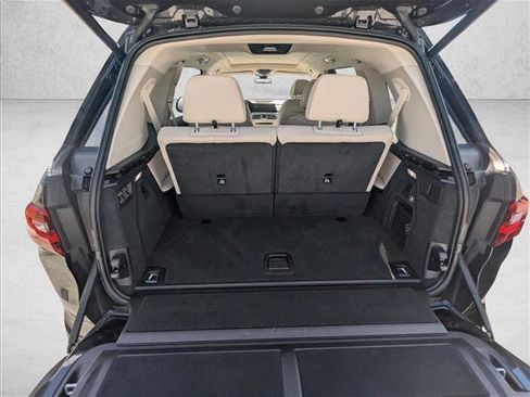 Used 2022 BMW X7 xDrive40i w/ Executive Package image 6