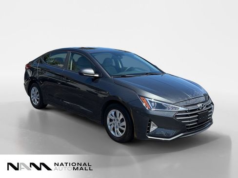 Used 2020 Hyundai Elantra SE FWD image 7