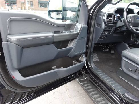 Used 2022 Ford F150 XLT w/ Equipment Group 302A High AWD/4WD image 17
