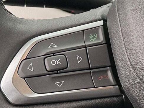 New 2026 Jeep Compass Limited image 36