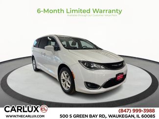 Used 2020 Chrysler Pacifica Touring w/ Tire & Wheel Group video 1