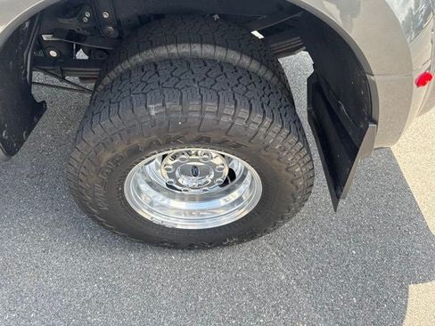 Used 2022 Ford F350 XL w/ STX Appearance Package AWD/4WD image 18