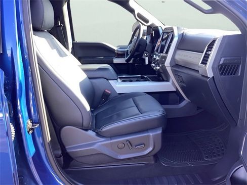 Used 2022 Ford F250 Lariat w/ Chrome Package image 22