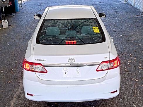 Used 2011 Toyota Corolla LE image 4