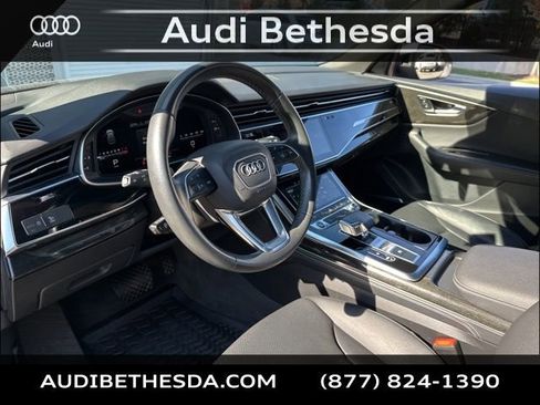 Used 2022 Audi Q8 Premium Plus image 14