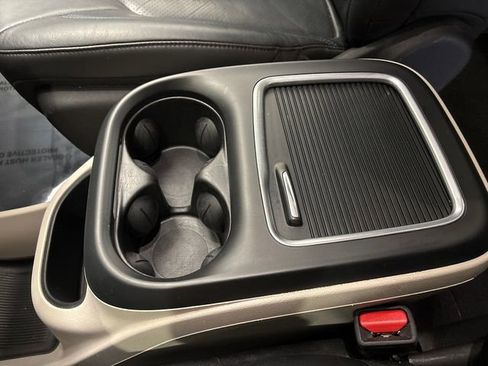 Used 2021 Chrysler Pacifica Touring-L image 21