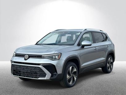 New 2026 Volkswagen Taos SE