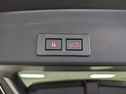 New 2025 Subaru Ascent Touring w/ Popular Package #2 image 26