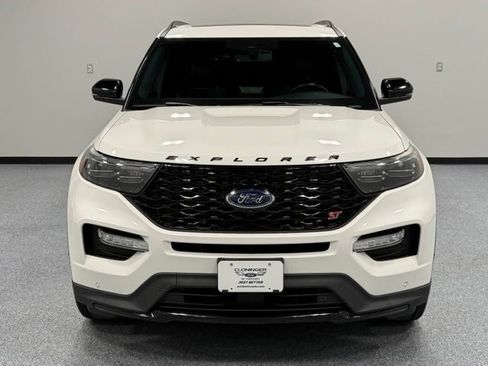 Certified 2022 Ford Explorer ST w/ Equipment Group 401A AWD/4WD image 4