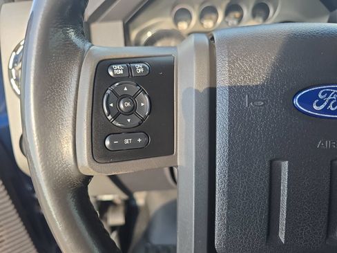 Used 2011 Ford F250 Lariat w/ Lariat Interior Pkg AWD/4WD image 17